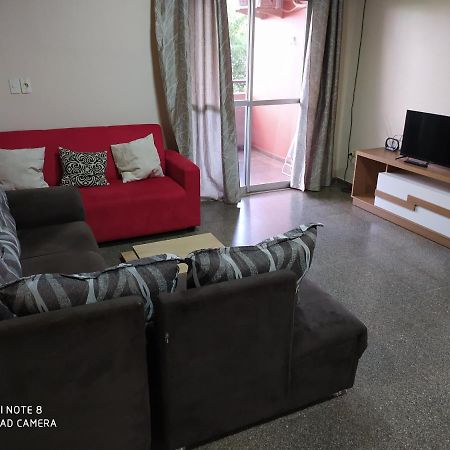 Amplio Y Comodo Apartamento Con Bella Vista En Pleno Centro Сьюдад-дель-Есте Екстер'єр фото